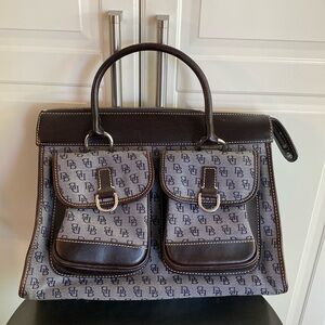 Dooney & Bourke Bag